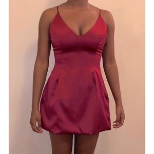 LAURA'S BOUTIQUE SATIN DRESS